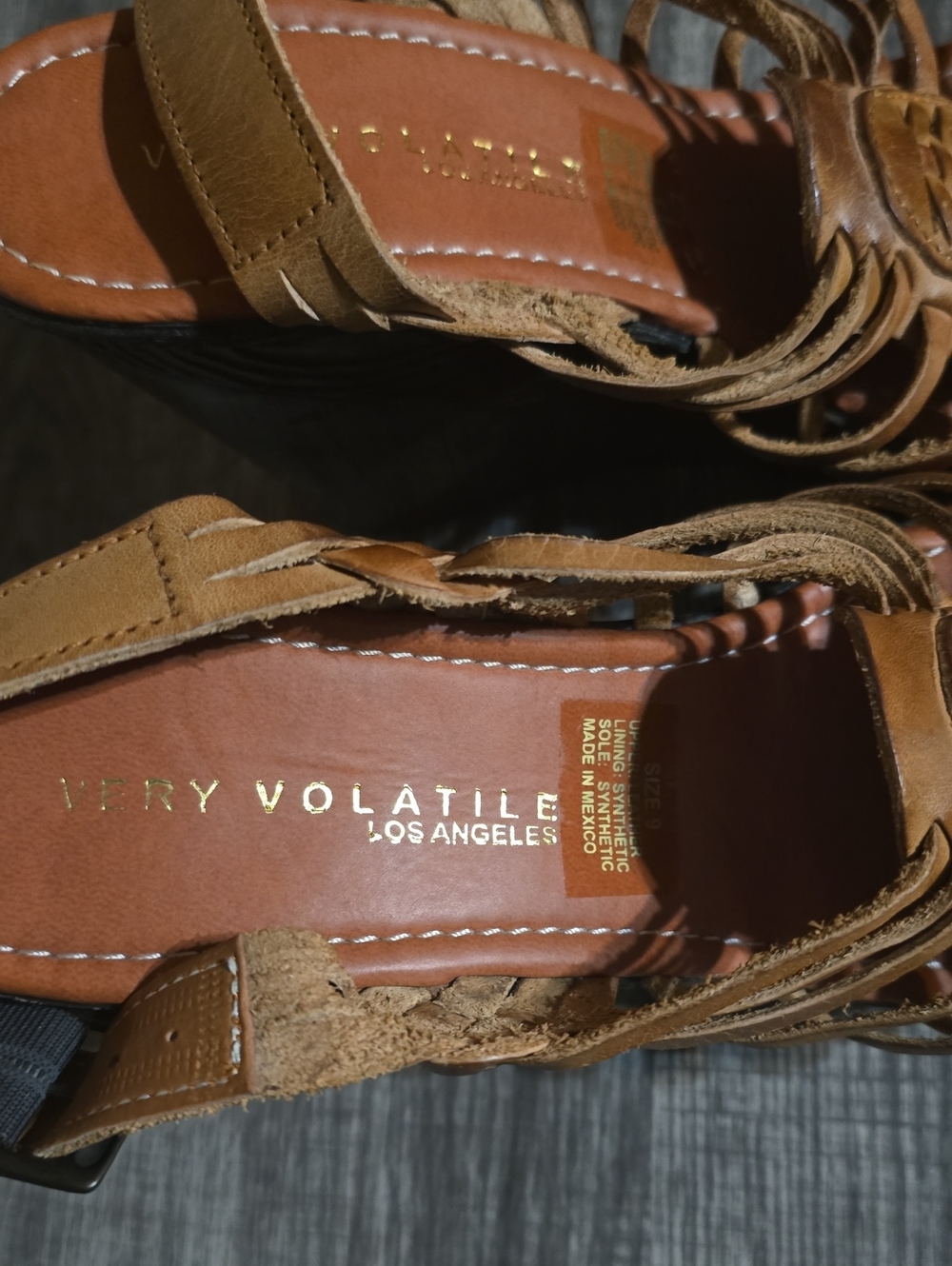 Very Volatile Shoes - Picture 2 of 4